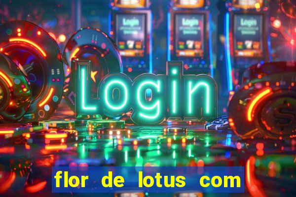 flor de lotus com lua tatuagem